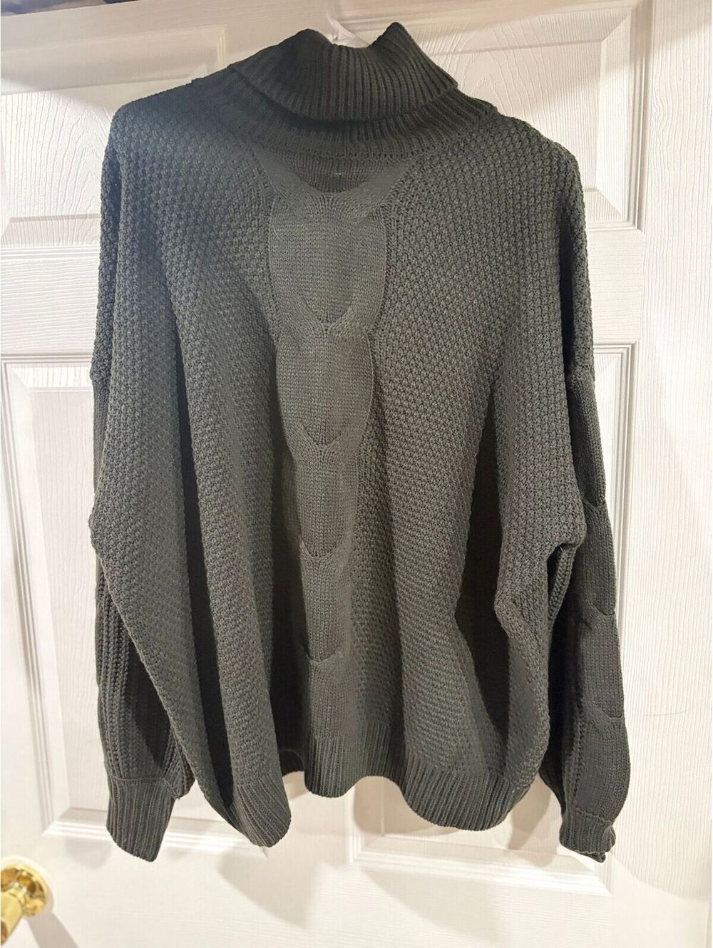 #187 NWT Zenana charcoal sweater